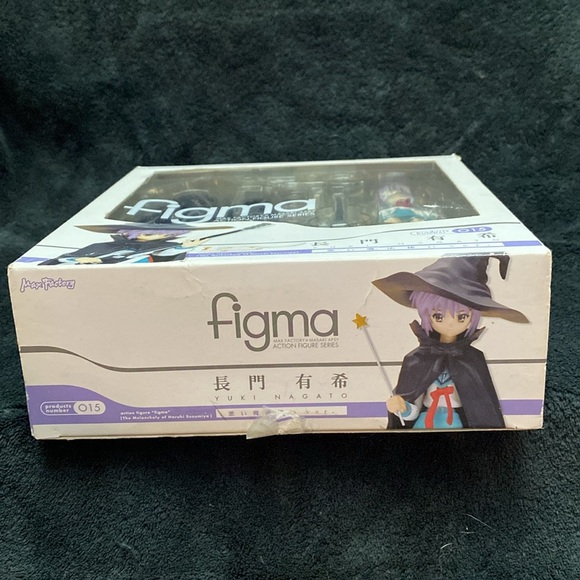 Yuki Nagato Evil Witch figma
015 The Melancholy of Haruhi
Suzumiya Action Figure - Picture 7 of 16